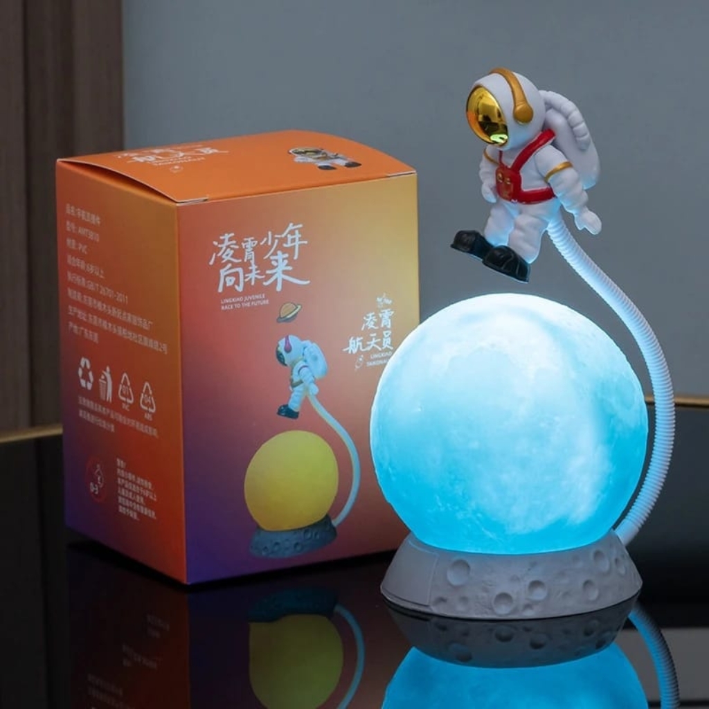 Lampe USB en forme d'astronaute